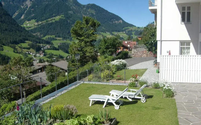 Villa Quenz Family Suites