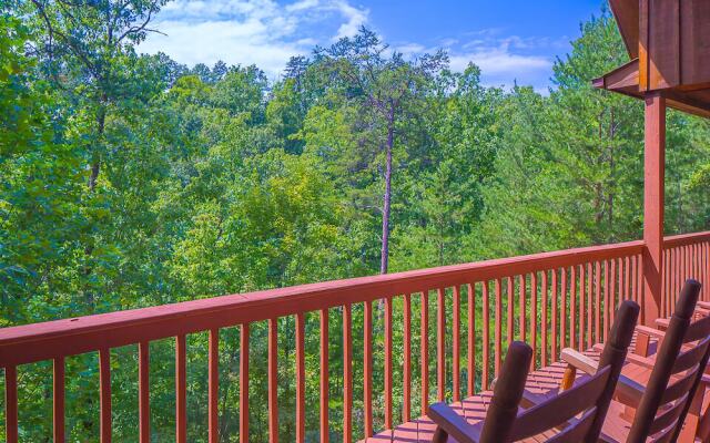 Mountain Mist - Two Bedroom Cabin