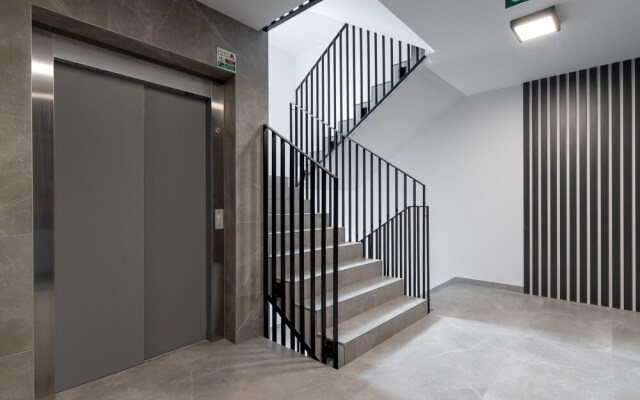Expo Cracow Apartment by Renters