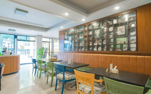 Cihampelas Hotel 2