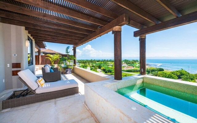 Sunny Vacation Villa 83