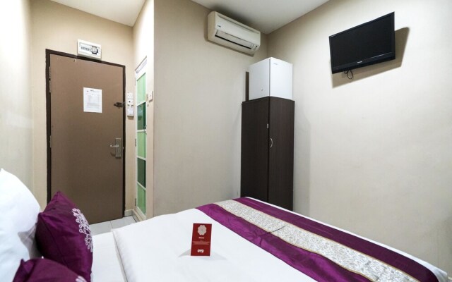 OYO 191 ML Inn Hotel