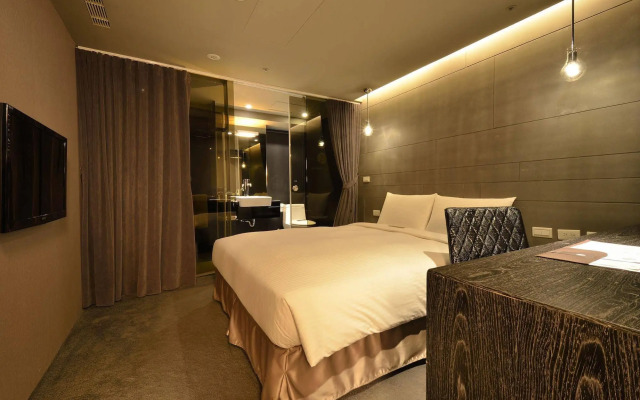 Vendome East Inn