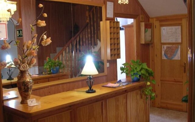 Hostal Asensio Nijar