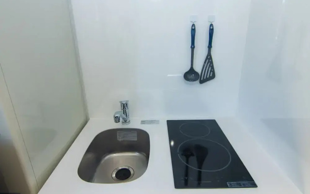 JR Komagome Apartment 1-3