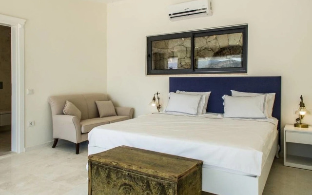 Villa Canim by Akdenizvillam