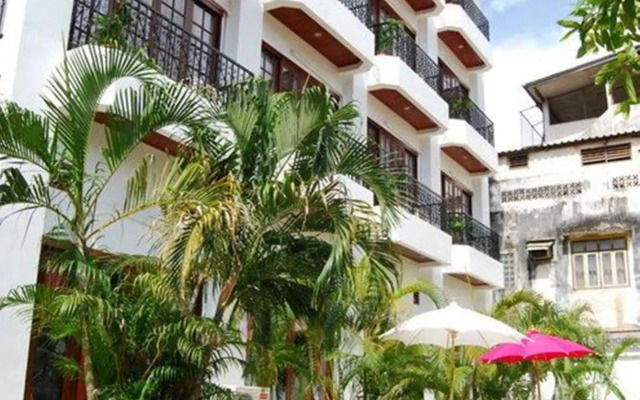 Vayakorn Inn
