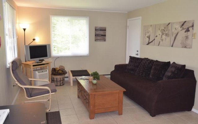 Two Bedroom Apartment at Hunter Mountain