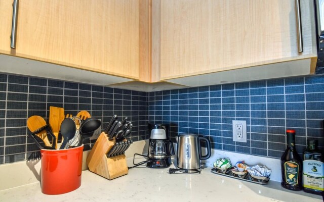 Plano Amazing 2BD 2BA Apartment