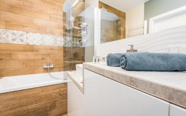 Apartamenty Tespis - Francuska Atal Park