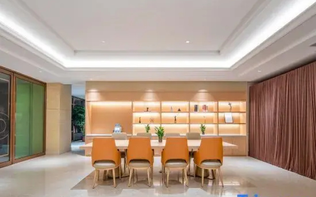 Vienna Hotel (Zhumadian Xiping Guesthouse)
