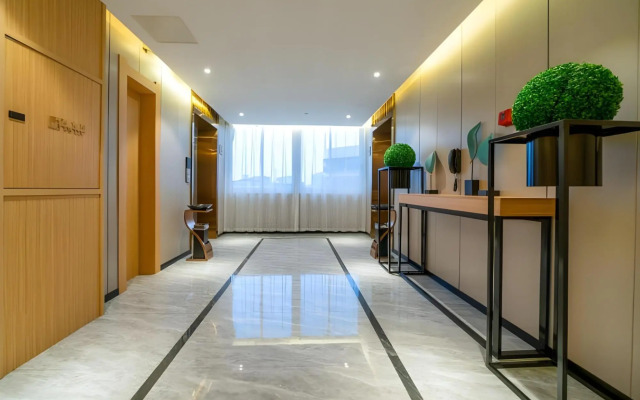 Homeinn Selected Hotel (Zhangzhou Tengfei Road Ancient City)