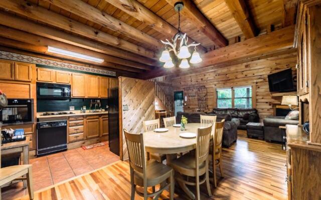 Log Cabin Motor Court