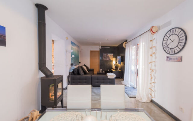 Holiday Home Can Marc Beach House