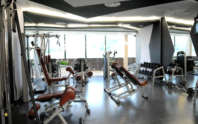 Business Hotel Conference Center & Spa
