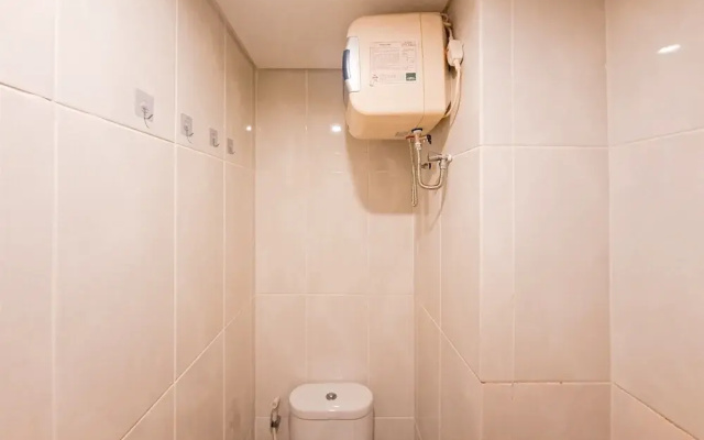 Basic Studio Near Cisauk Station At Serpong Garden Apartment