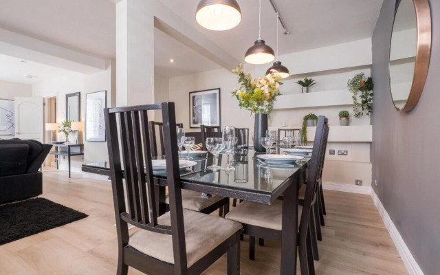 Super Smart Central Brighton Town House