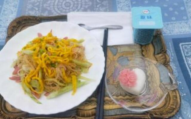 Deqing Qianxi Nianba Youth Hostel