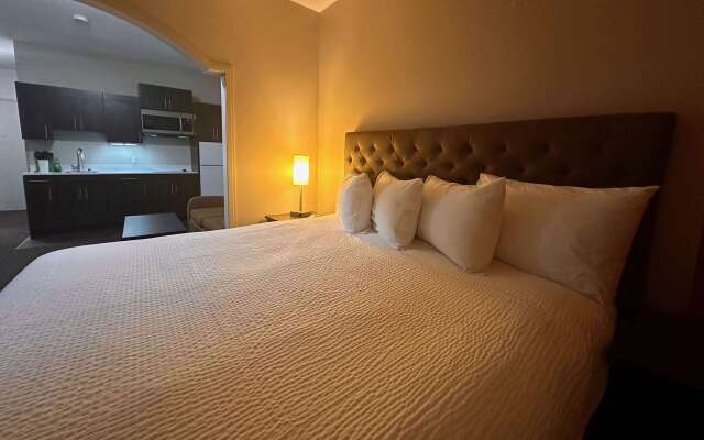 Ramada by Wyndham Estevan