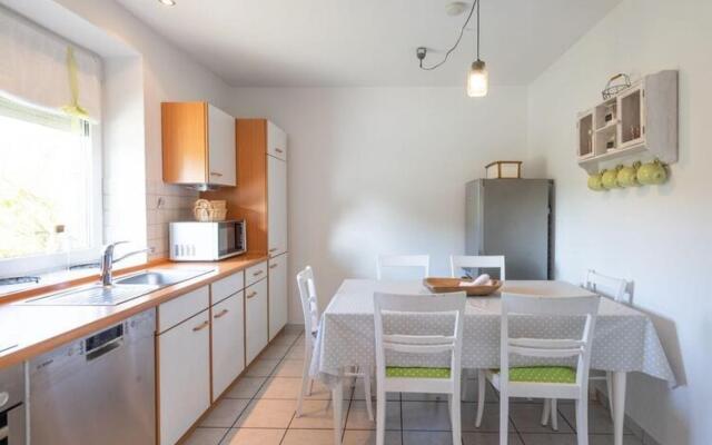 Comfortable holiday home in Struckum