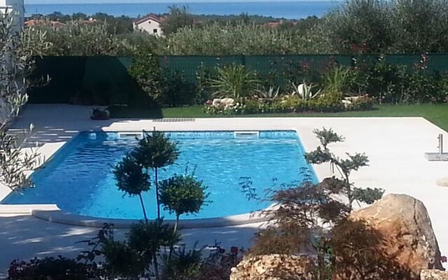 Villa Anamarija