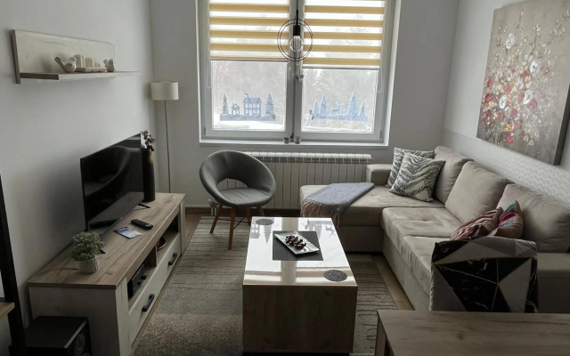 Dora, Above The Clouds 2