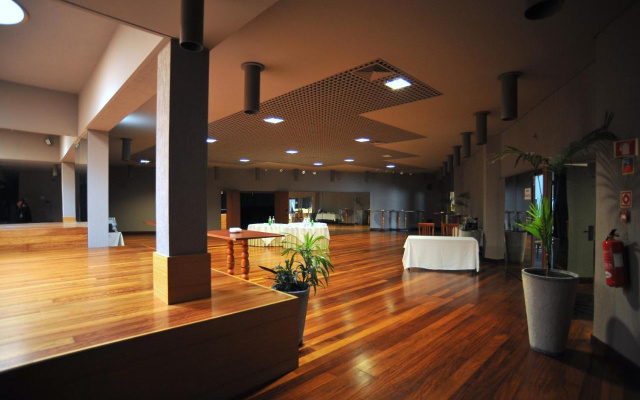 Axis Vermar Conference & Beach Hotel