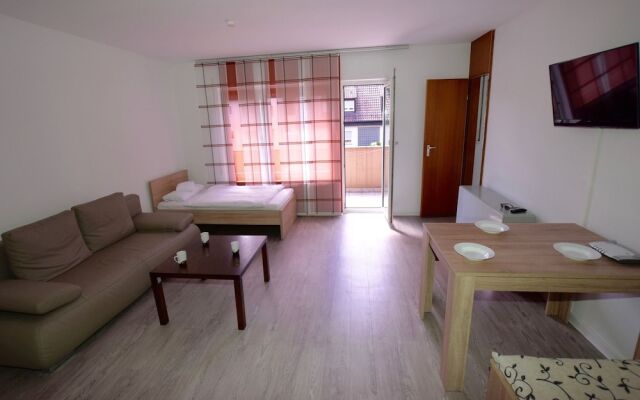AB Apartment 14