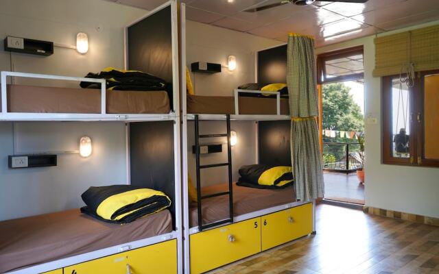 The Hosteller Bir