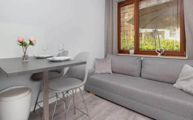 Studio Garnizon With Terrace by Renters