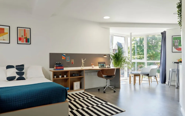 Student Only Asa Briggs House