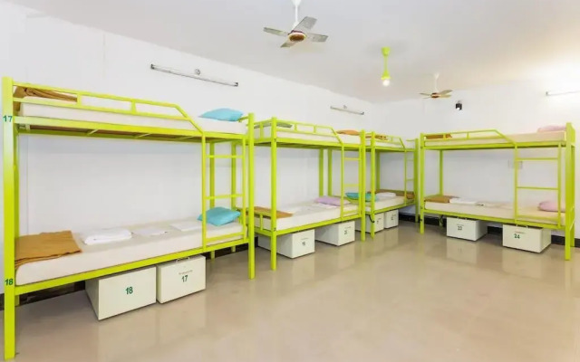 Hostel By The Sea