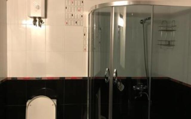 Budget Hostel Lucky Five