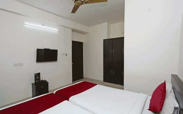 OYO 9004 S V Residency