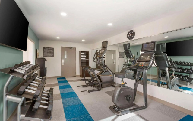 Comfort Suites At Tucson Mall