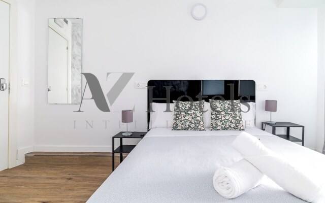 AYZ Princesa - Auto check-in property