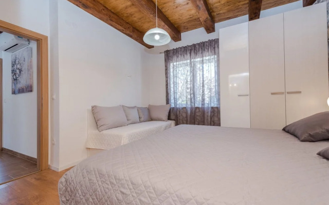 Modern Villa in Sukosan With Private Swimming Pool