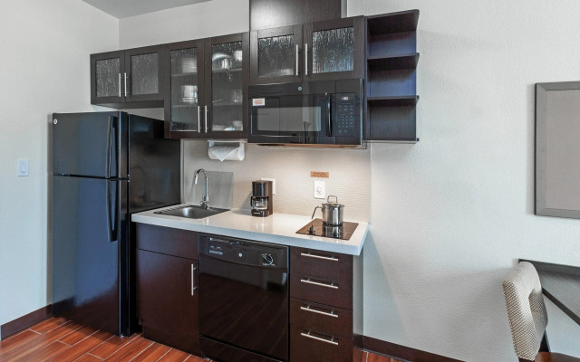 Candlewood Suites Houston North I45 by IHG