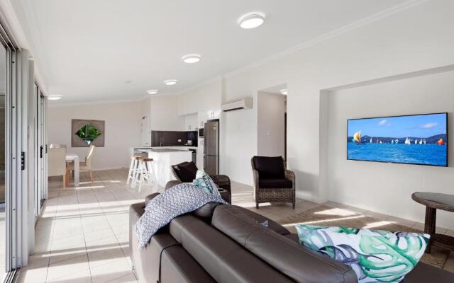 Oasis Apartments