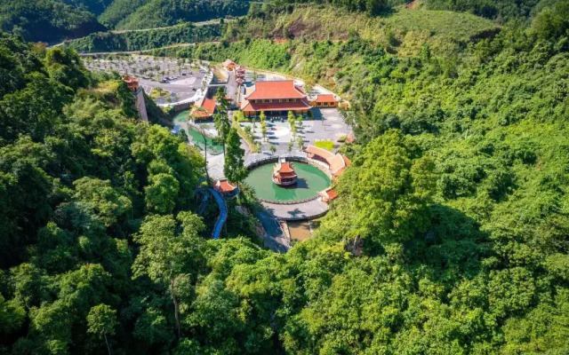 Fivitel Cong Troi Dong Giang
