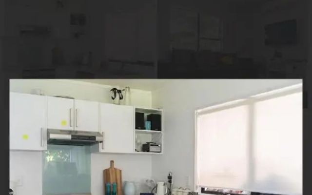 Kiwi Hosts