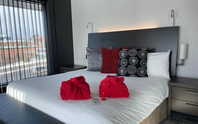 Grand Times Hotel Sherbrooke