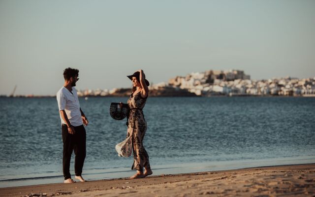 Sunday Luxury Suites Naxos