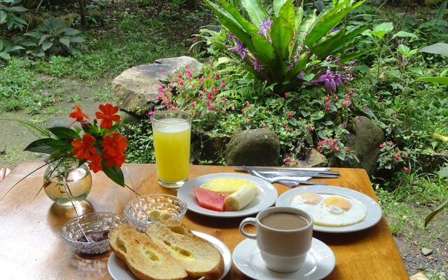 Cabañas Armonía y Jardín de Orquideas