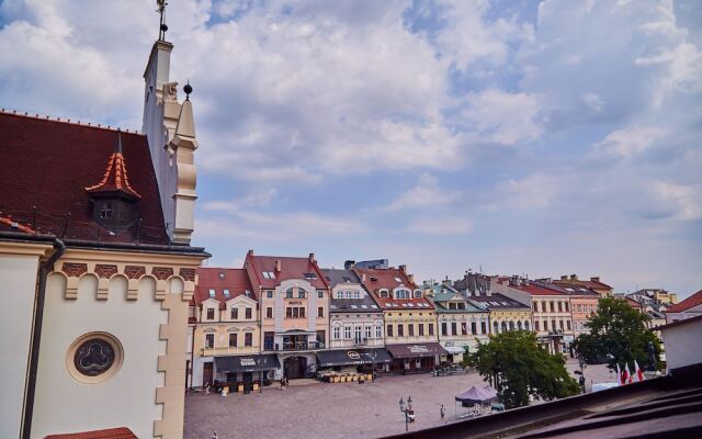 Lord Jack Apartments