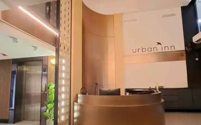 Urban Inn Myra Meranti