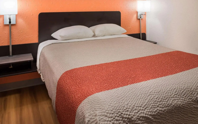 Motel 6 Fort St. John, BC