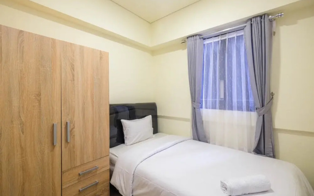 Modern 2BR Room at Meikarta Apartment By Travelio