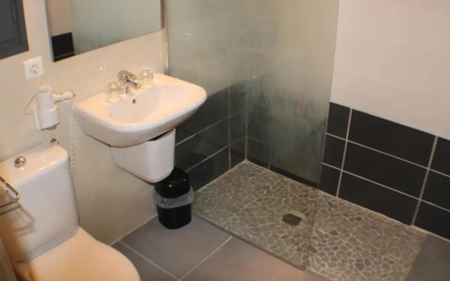 Hôtel Les Vignes Rouges