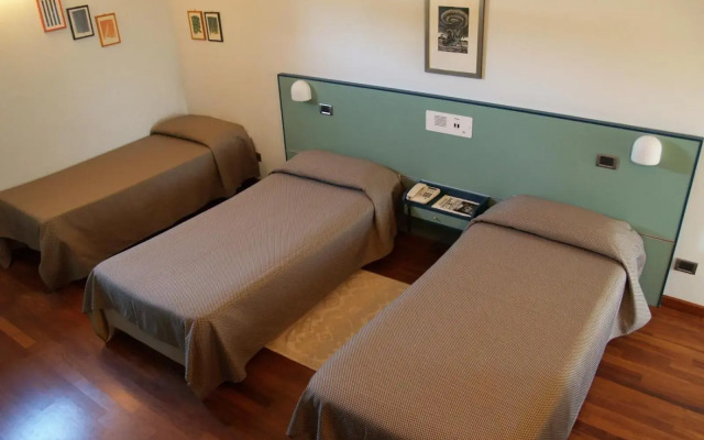 Deco Hotel